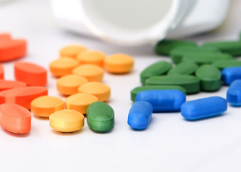 1月13号，，，公司获得“2010张江药谷年度企业——立异奖”