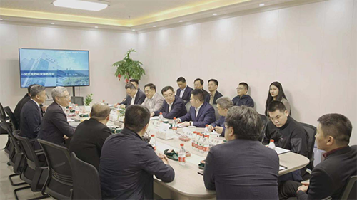 十二届天下政协副主席马培华、、、中国中小商业企业协会信用会长董树奎一行人莅临Ladbrokes立博